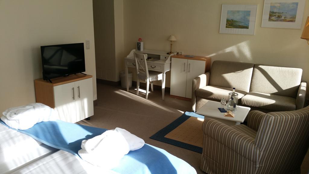 Clausen Hotel Westerland Room photo